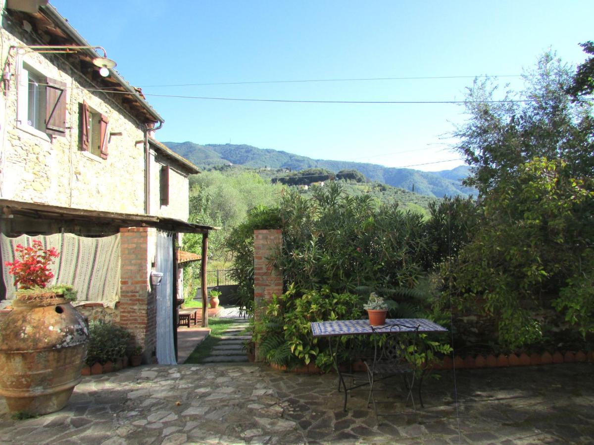 Maison d'hôtes La Stanza Del Sole à Matraia Extérieur photo